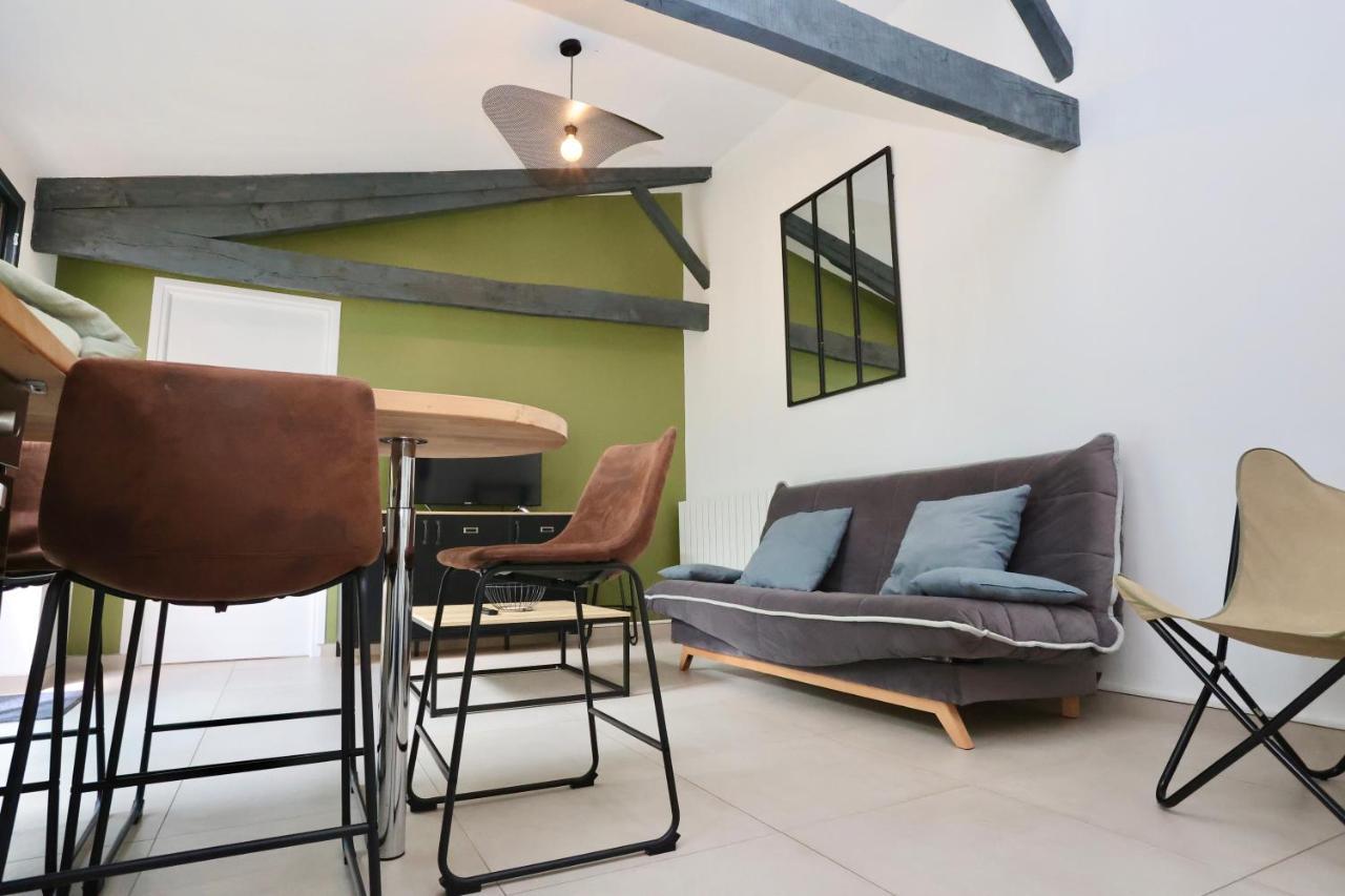L'Atelier Et Sa Terrasse Apartment Pontivy Exterior photo